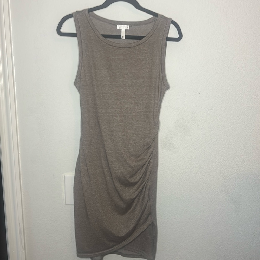 Sleeveless ruched dress